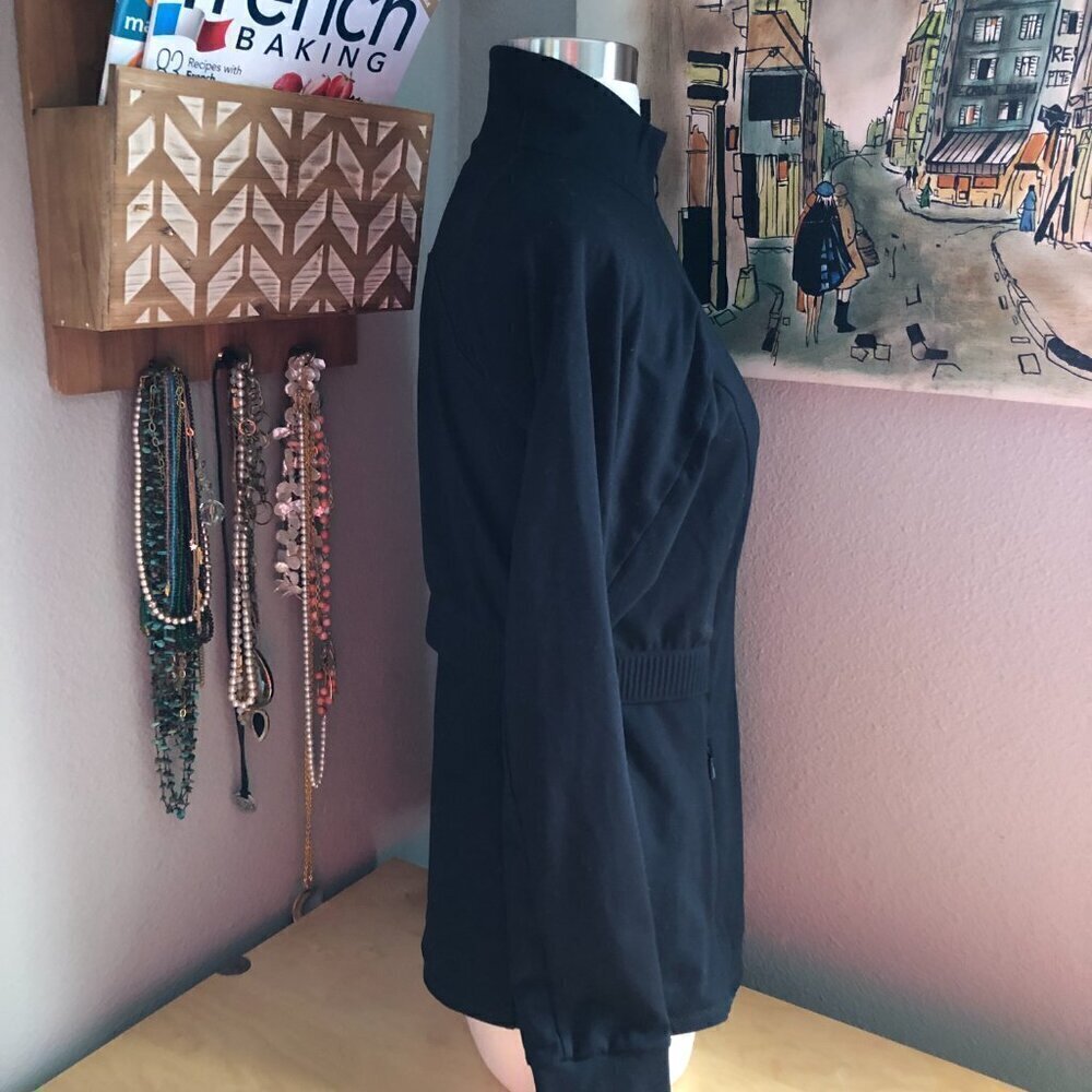 Fabletics Mesh Vented Back Zip Jacket - image 4